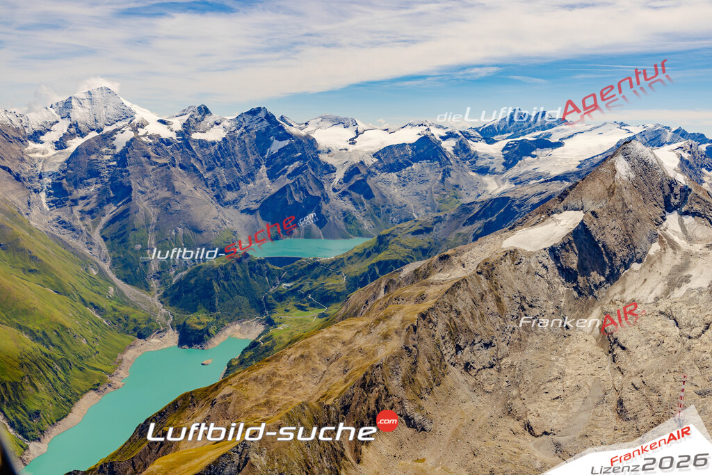 Klassische Luftaufnahme ohne Drohne zeigt:Stauseen bei Kaprun - Die Luftbildaufnahme wurde 2025 vom UL-Flugzeug heraus erstellt ( keine Drohne ) - Hochauflösende Luftaufnahme -Nicht vergleichbar mit Google Maps oder Satelittenbilder- Die Geschenkidee !Mit Lizenz und Bildrechte bestellbar