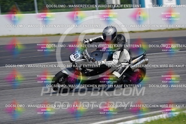 2023_05_15_PBK_12185 | Sportfotografie; SlowMotion; Video; Rennstrecke; Hafeneger; Speer; Racing; RSE; BMW; CBO; Trackday; Motorsportarena; Hockenheimring; Brno; Most; Barcelona; Valencia
