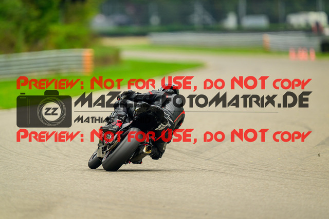 MaZZes_Fotomatrix_20241003_6007705_1599-2 | GELB