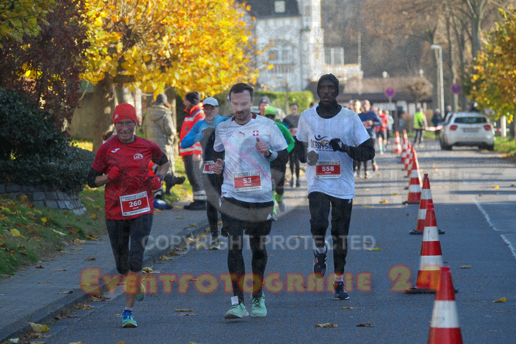 241201_1230_EV4_2724 | Sportfotografie im Rhein-Sieg Kreis, Köln, Bonn, NRW, Rheinland Pfalz, Hessen, etc. Unser Tätigkeitsfeld umfasst den Laufsport vom Volkslauf über den Marathon, Duathlon, Triathon bis zum Ultralauf wie Kölnpfad Ultra oder Schindertrail.