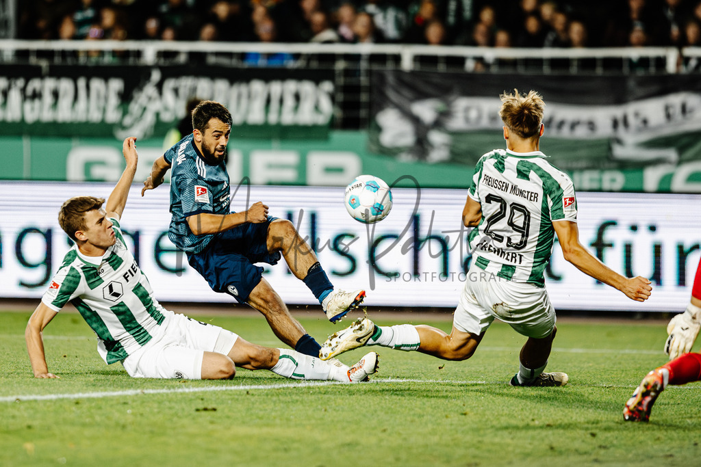 2. Bundesliga, Saison 2024/25, 7. Spieltag: SC Preußen Münster - FC Schalke 04 | Münster, 28.09.2024: 2. Bundesliga, 7. Spieltag, SC Preußen Münster gegen FC Schalke 04 im LVM-Preußenstadion in Münster. Foto: sportfotografie.ms | Markus Paletta - Realisiert mit Pictrs.com