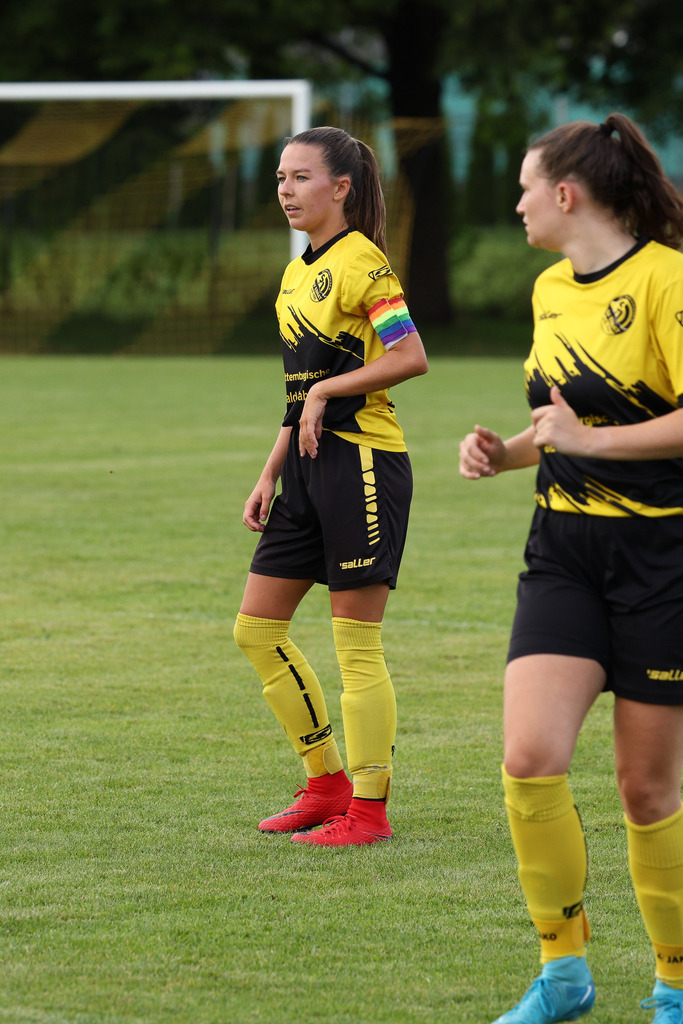 Fußball I FRAUEN I Saison 2025-2026 I Freundschaftsspiel I SGM Ebnat-Waldhausen - 1FC Heidenheim 1846 2 I_250823_3505 | Fotopresso – Sportfotografie in Heidenheim & Umgebung. Professionelle Sportfotografie für unvergessliche Momente. Dynamische Action-Shots, emotionale Szenen & hochwertige Bilder. - Realisiert mit Pictrs.com