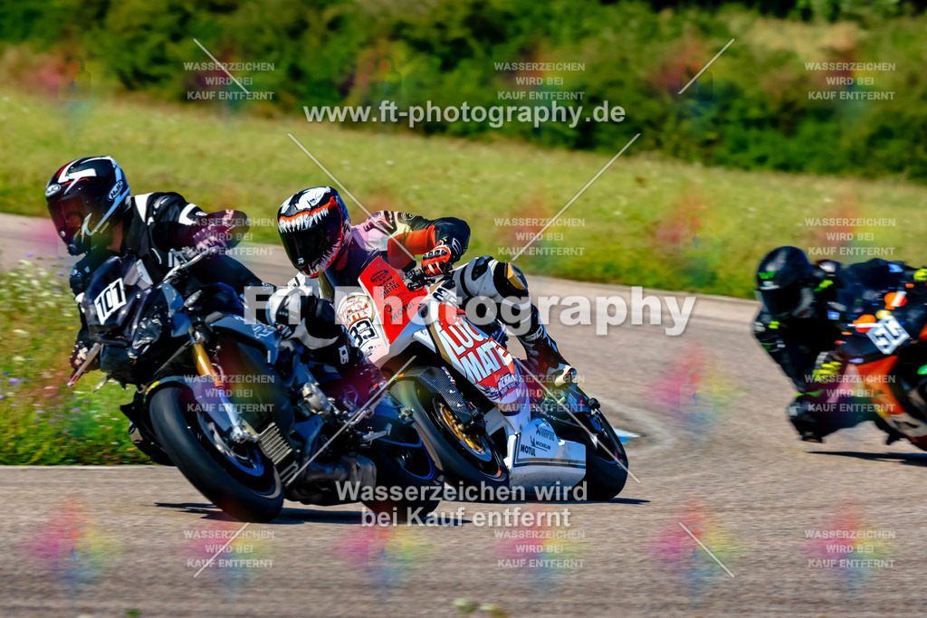 083-3545 | Hier findet Ihr Bilder von Touristenfahrten auf der Nürburgring Nordschleife oder von anderen Veranstaltungen die ich besucht habe. Viel Spass beim Durch Schauen 