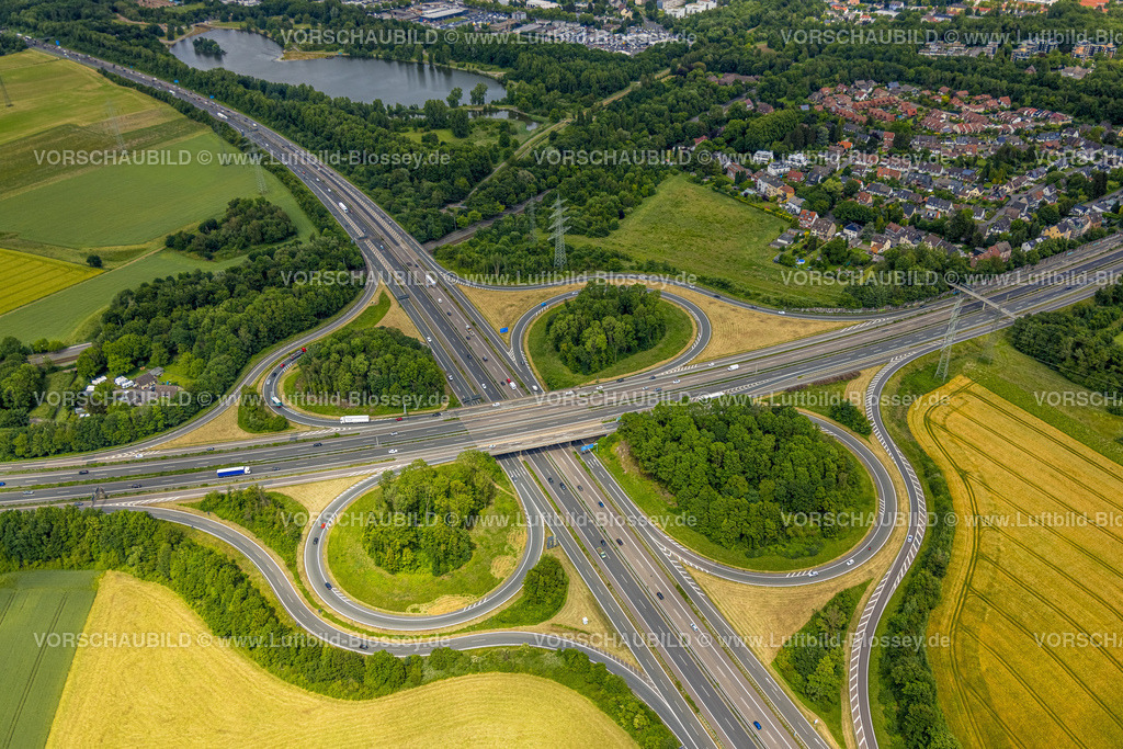Bochum220604922 | Luftbild, Autobahnkreuz Bochum Witten, Ümminger See, Querenburg, Bochum, Ruhrgebiet, Nordrhein-Westfalen, Deutschland