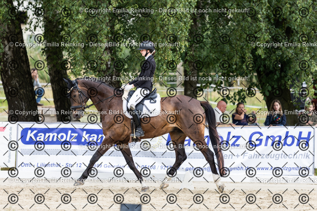 CL5A7909 | Emilia Reinking Fotografie - Realisiert mit Pictrs.com