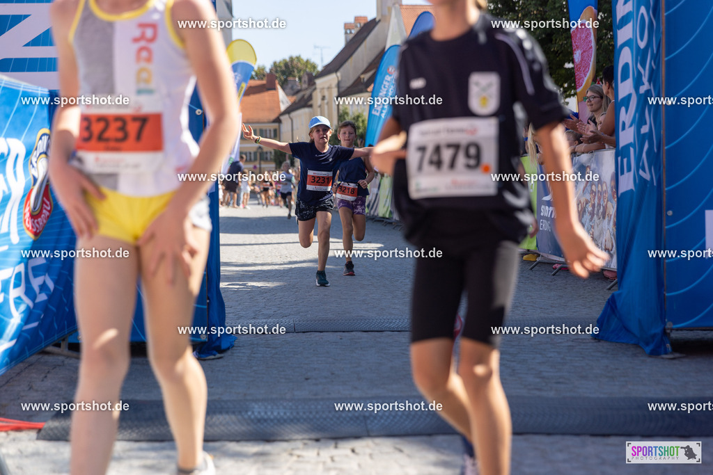 VJ__3268 | Stadtlauf Erding 2025 #stadtlauferding #erdingstadtlauf #stadtlauf_erding #laufmotivation #trisporterding #yourpictrs #sportshot_your_pictrs