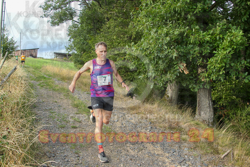 250801_1845_EV4_7516 | Sportfotografie im Rhein-Sieg Kreis, Köln, Bonn, NRW, Rheinland Pfalz, Hessen, etc. Unser Tätigkeitsfeld umfasst den Laufsport vom Volkslauf über den Marathon, Duathlon, Triathon bis zum Ultralauf wie Kölnpfad Ultra oder Schindertrail.