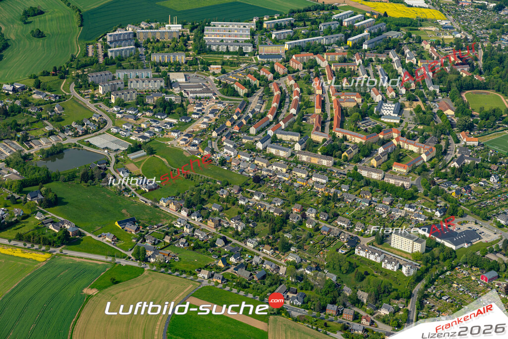 Das Luftbild der Stadt Schneeberg wurde 2022 vom Flugzeug heraus erstellt (keine Drohnen-Aufnahmen) Aufnahmehöhe ca.450 Meter- hohe Bildauflösung und Druck-Qualität. Garantiert!