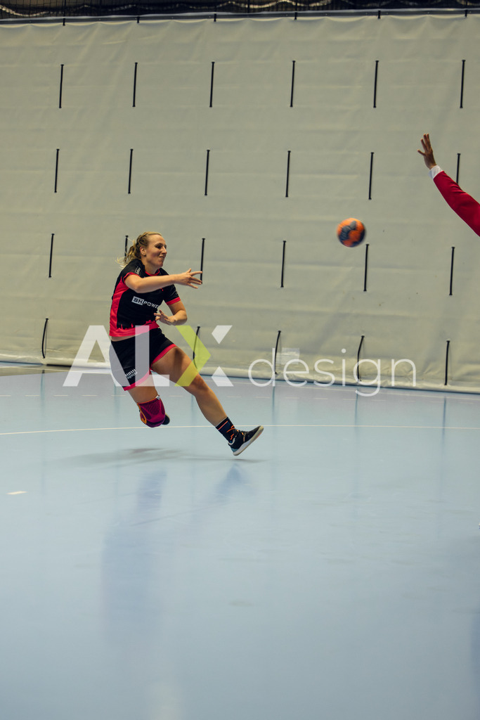 Handball I Frauen I Saison 2025-2026 I Frauen 2. Liga I 8. Spieltag I SG Schaffhausen - SG Red Dragons Uster I 23.11.2025 | Hochwertige Sportfotos kaufen & lizenzieren für Medien, Vereine, Agenturen & Sportler:innen. Entdecke professionelle Sportfotografie im Bildshop von Alexander Franzen. - Realisiert mit Pictrs.com