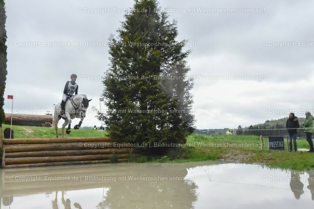 20230513_CCI2_Section2_Gelände_0544 | equistock