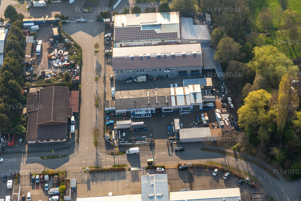 Luftbild: Gewerbegebiet Horst mit Frey Metalltechnik, Inh. Dipl.-Ing. Matthias Frey e.K. und ArcoSYS Computervertriebs GmbH im Ortsteil Minderslachen in Kandel im Bundesland Rheinland-Pfalz in Deutschland.Foto: IMG_126504.jpg vom 20.04.2021 durch Werner Riehm/FLY-FOTO.deFrey Metalltechnik - Maschinenbau in Kandel - Frey Metalltechnik / Maschinenbau / Metallbau - Metalltechnik Rheinland-PfalzWWW.ARCOSYS.DE