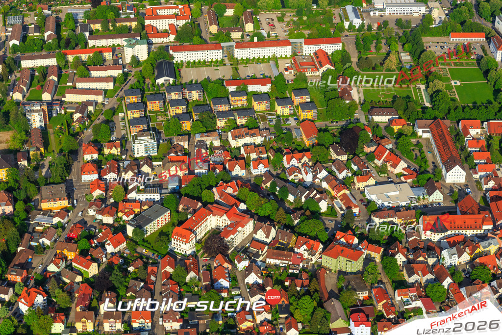 Die Luftaufnahme der Stadt Kempten Allgäu wurde vom UL-Flugzeug heraus erstellt ( keine Drohne )- hohe Auflösung für beste Qualität