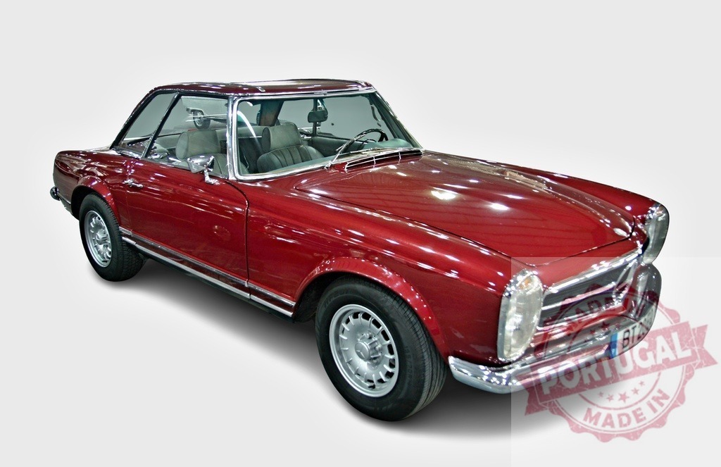 Classic Mercedes-Benz 280 SL Pagoda shining in studio | Red Mercedes-Benz 280 SL Pagoda parked in studio with white background - Realized with Pictrs.com