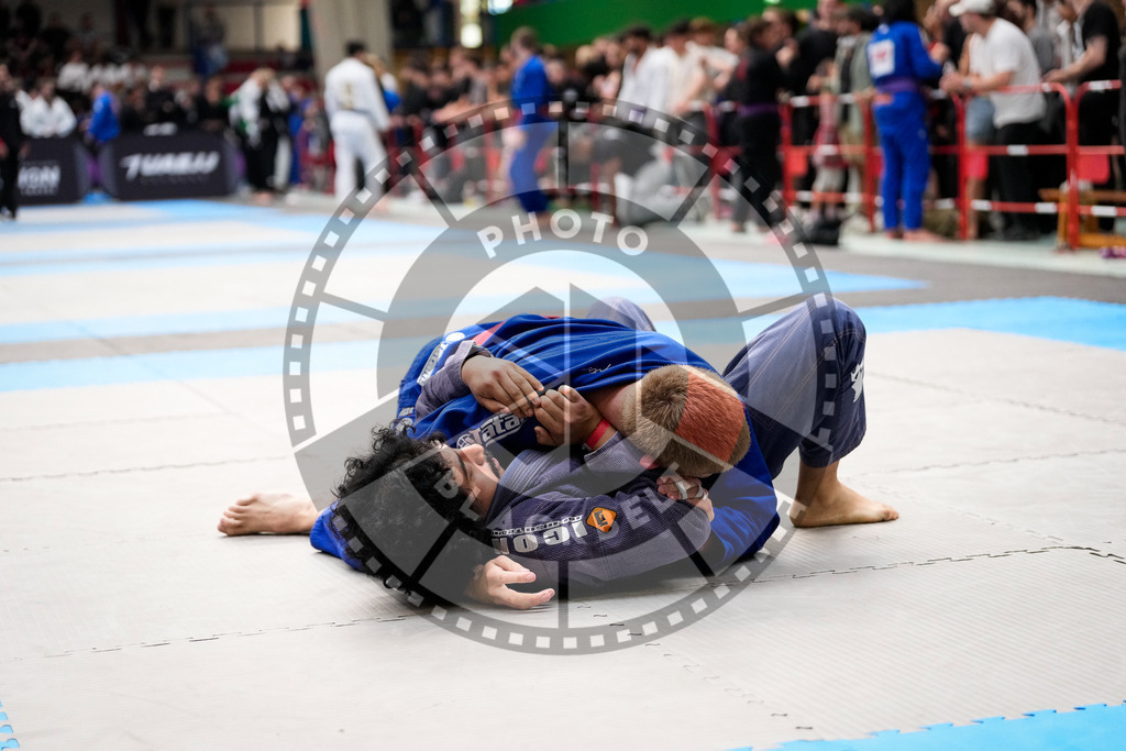 20250920PBB1736 | Athletes compete during the AJP Tour Hamburg International Jiu-Jitsu Championship, on September 20, 2025 in Hamburg, Germany. © Chiara Dazi / photoblackbelt