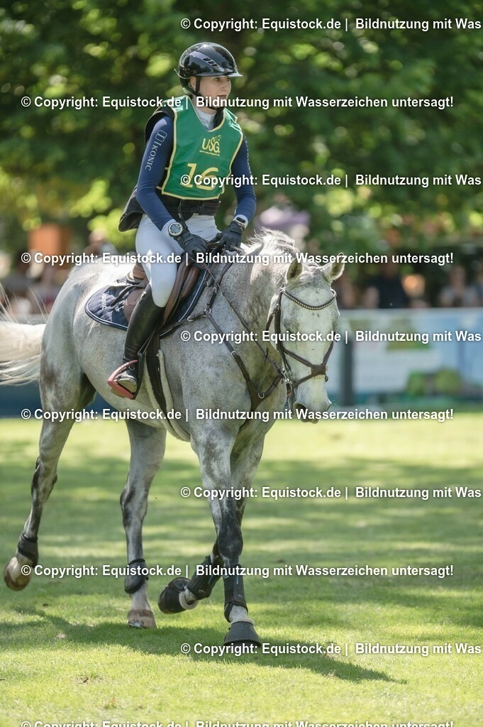 20230527_27_CCI4_Gelände_0237 | equistock