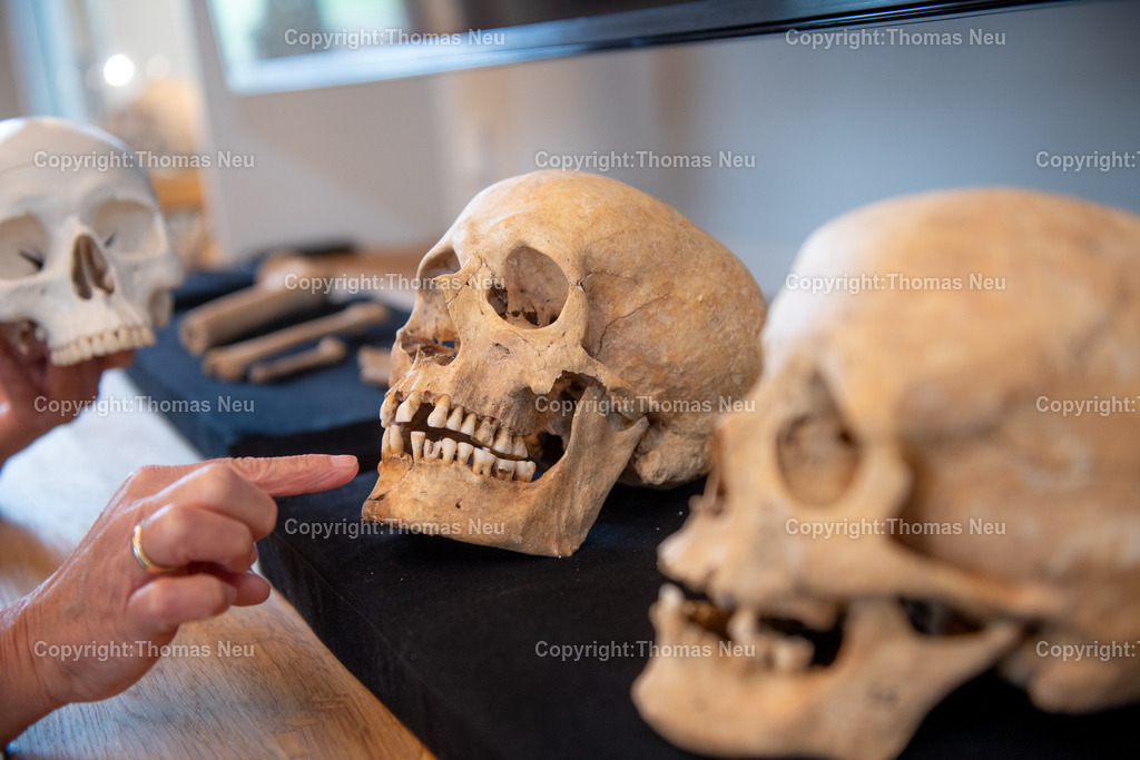DSC_9332 | Lorsch: UNESCO Welterbestätte Kloster:Pressegespräch mit der Anthropologin Silke Strohmenger,, Bild: Thomas Neu