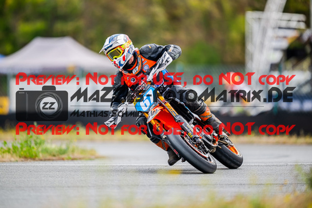 MaZZes_FotoMatrix_220814_9485 | UE40