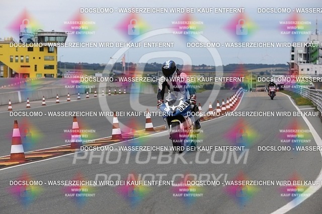 2016-06-30-PBK-1250 | Sportfotografie; SlowMotion; Video; Rennstrecke; Hafeneger; RSE; Speer; Trackday; Motorsportarena; Hockenheimring; Brno; Most; Barcelona; Valencia, Benny; Kaetzmer;