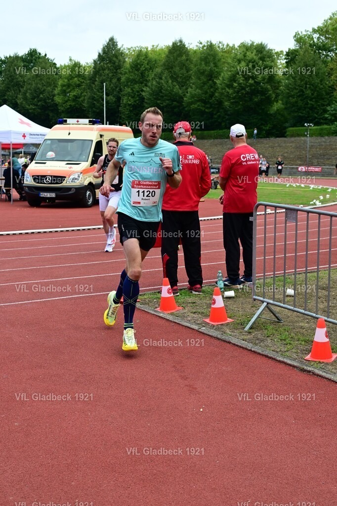 2026-08-23_Sparkassenlauf_HM_RM_001000 | Die Fotografen - Realisiert mit Pictrs.com