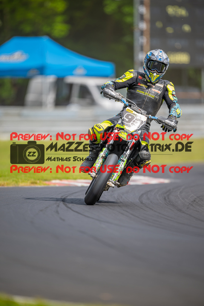 MaZZes-Fotomatrix-20260508-52685 | G4