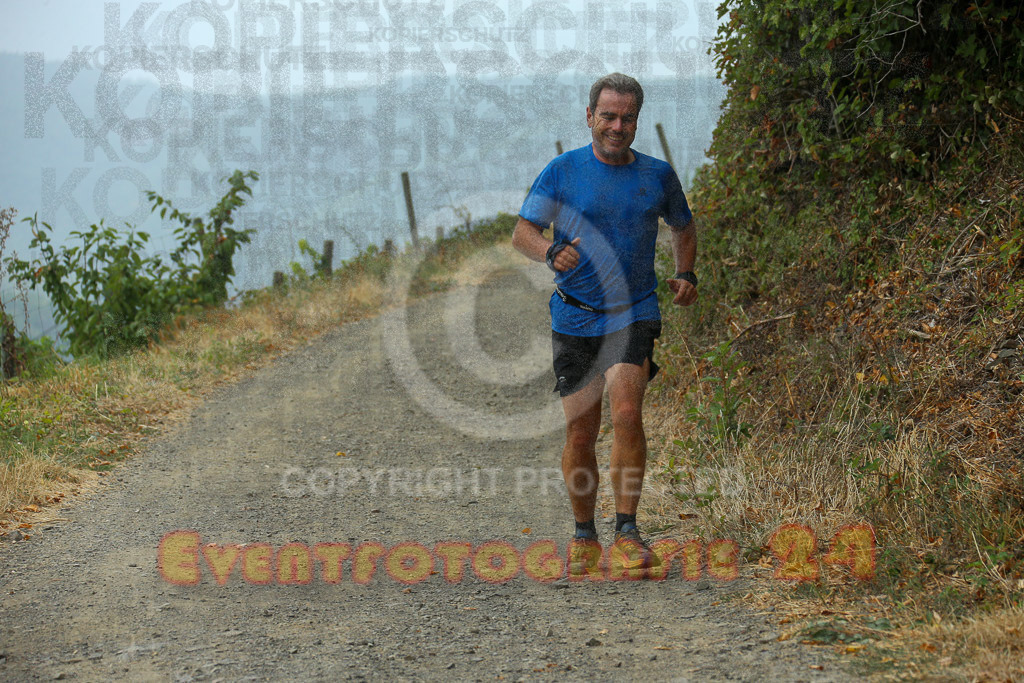 220827_0949_EX1_8355 | Sportfotografie im Rhein-Sieg Kreis, Köln, Bonn, NRW, Rheinland Pfalz, Hessen, etc. Unser Tätigkeitsfeld umfasst den Laufsport vom Volkslauf über den Marathon, Duathlon, Triathon bis zum Ultralauf wie Kölnpfad Ultra oder Schindertrail.