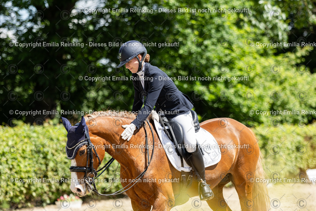 CL5A8975 | Emilia Reinking Fotografie - Realisiert mit Pictrs.com