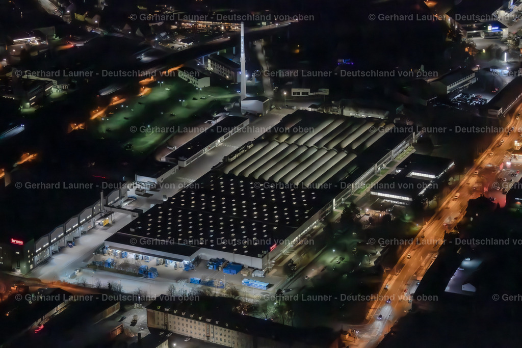 3901895 | Nachtaufnahme, Brose Fahrzeugteile GmbH &amp; Co.Kommanditgesellschaft, Ohmstrasse 2, 97076 Würzburg  Brose Fahrzeugteile GmbH &amp; Co.Kommanditgesellschaft, CoburgMax-Brose-Straße 1D-96450 Coburg Telefon: +49 9561 21-0Telefax: +49 9561 21-1429 E-Mail: info@brose.com