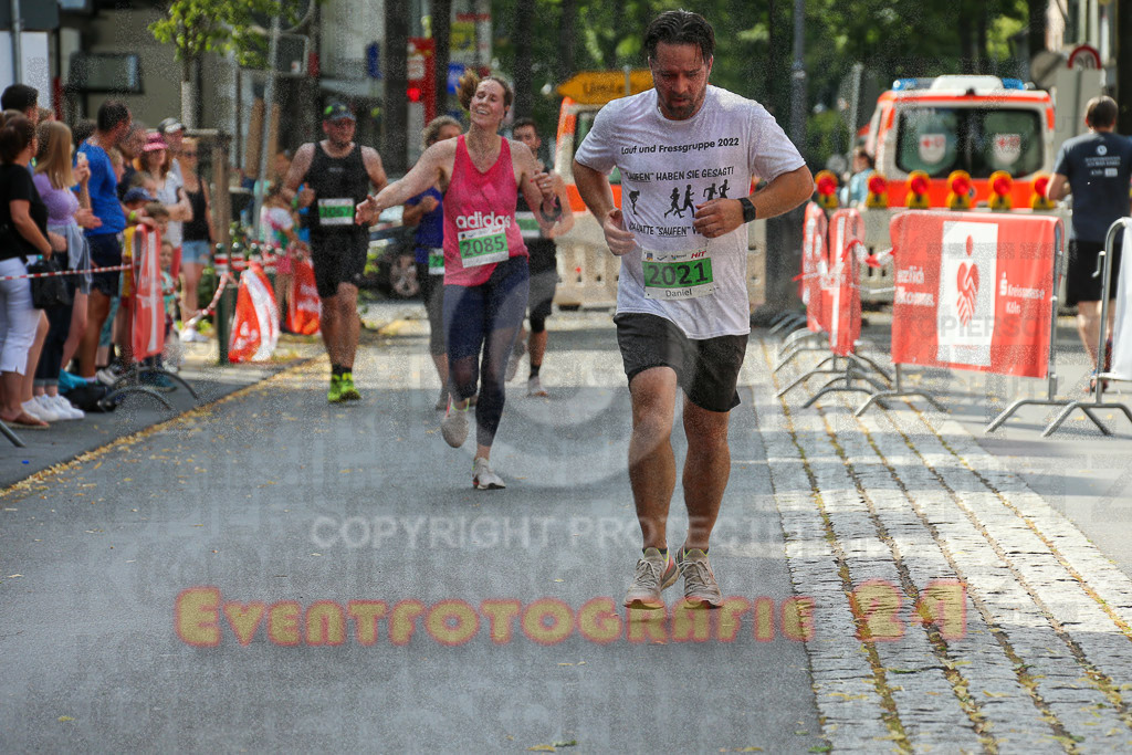 220625_1700_EX1_5772 | Sportfotografie im Rhein-Sieg Kreis, Köln, Bonn, NRW, Rheinland Pfalz, Hessen, etc. Unser Tätigkeitsfeld umfasst den Laufsport vom Volkslauf über den Marathon, Duathlon, Triathon bis zum Ultralauf wie Kölnpfad Ultra oder Schindertrail.