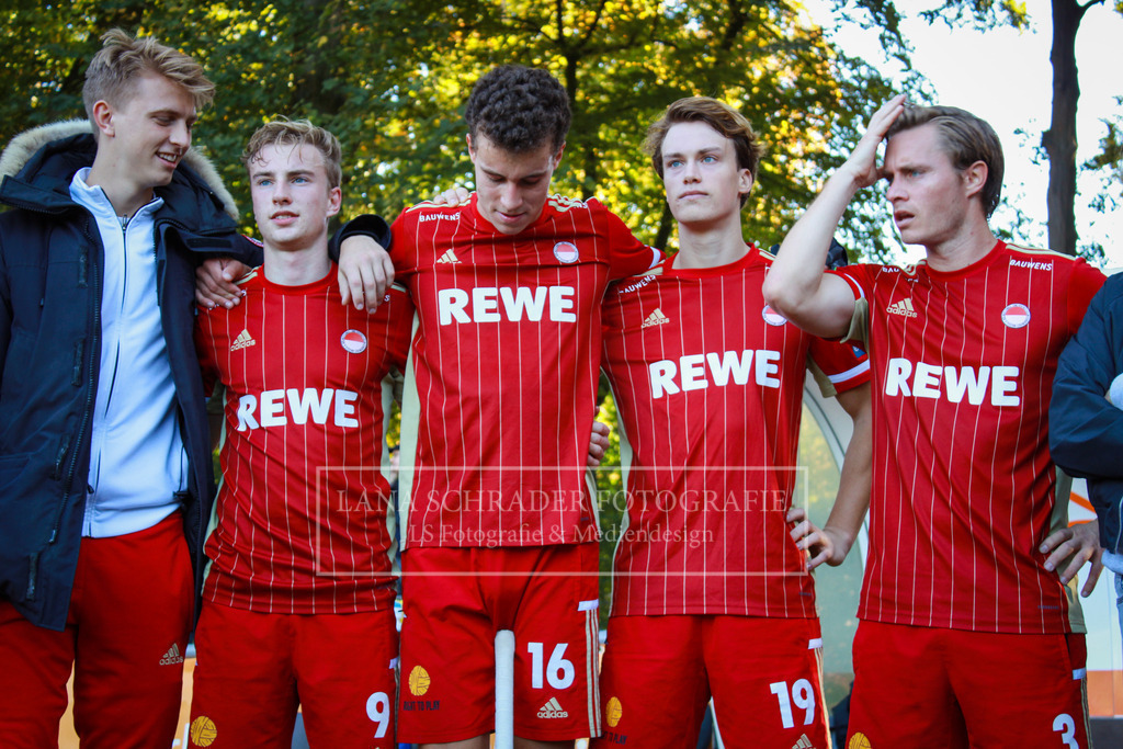 Rot - Weiß Köln - Havesterhuder THC 09.10.22-62 | lanaschraderfotografie - Realisiert mit Pictrs.com