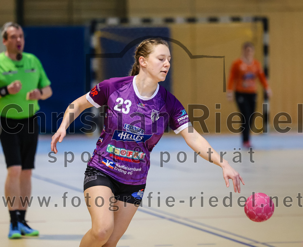 2024-03-23_001_SpVgg_Altenerding_II_gegen_ETSV_09_Landshut | Erding, Deutschland, 23.03.2024:
Handball, Bezirksliga Frauen Altbayern 2023 / 2024, 19. Spieltag, SpVgg Altenerding II gegen ETSV 09 Landshut, Endergebnis: 22:18

Sophie Lößl (SpVgg Altenerding, #23)

Foto: Christian Riedel / fotografie-riedel.net