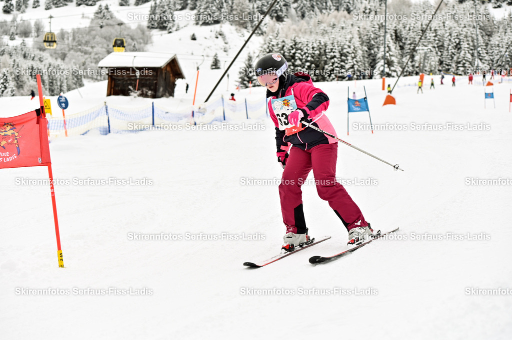 SRF_20.02.2026_0661 | Skirennfotos,Serfaus,Fiss,Ladis,Kinderskirennen,Winter,Tirol,Oberland,skirace,SFL,feelfree,weil wir's genießen,ski,Ski,skifahren,Sonnenplateau, - Realisiert mit Pictrs.com