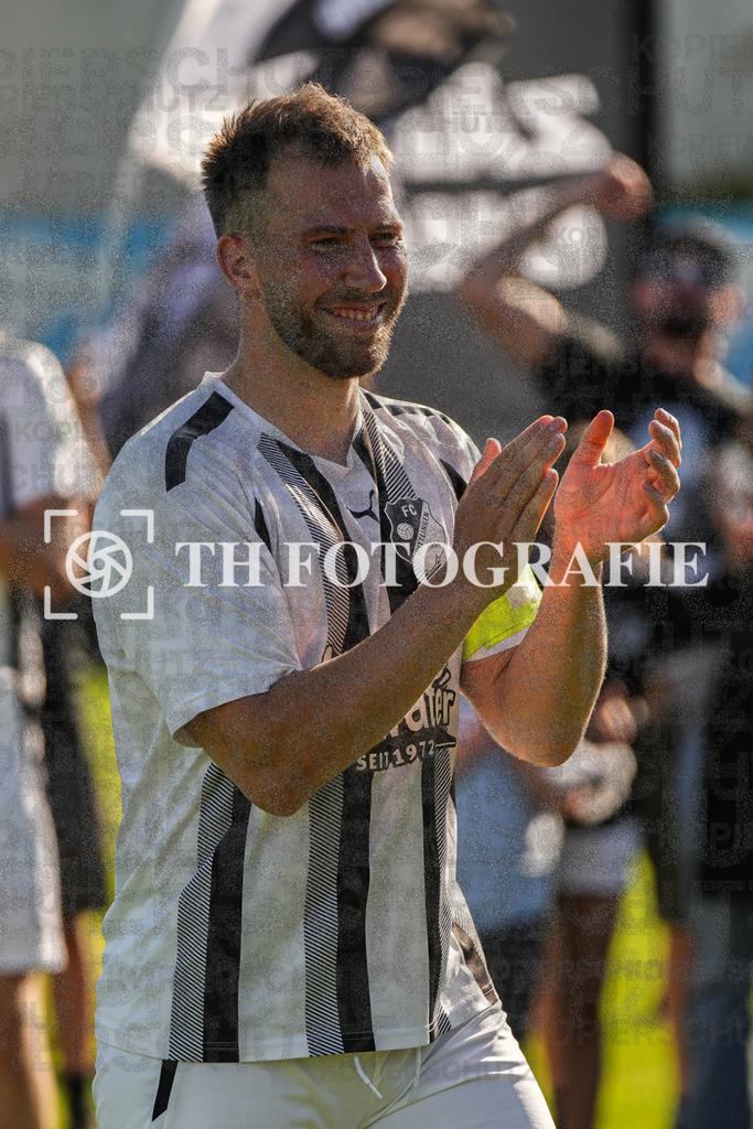 GER, FC Zell - FC Wittlingen, Fussball, Rothaus Bezirkpokal, Finale, Saison 2024/2025, 29.05.2025 | GER, FC Zell - FC Wittlingen, Fussball, Rothaus Bezirkpokal, Finale, Saison 2024/2025, 29.05.2025Foto: TH Fotografie/Alessio Bosco