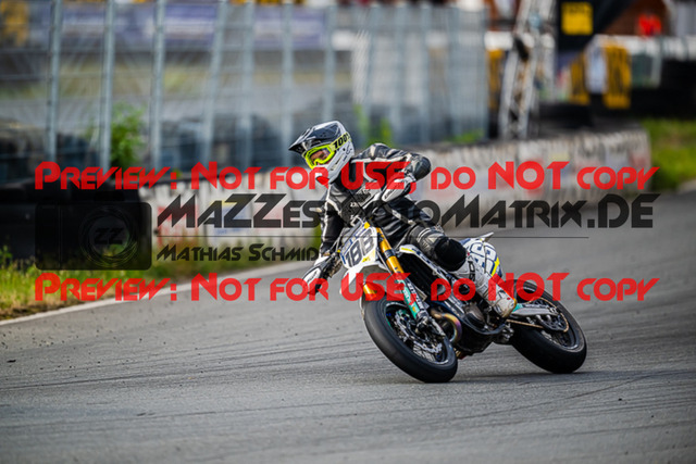 MaZZes_FotoMatrix_220813_8372 | S4