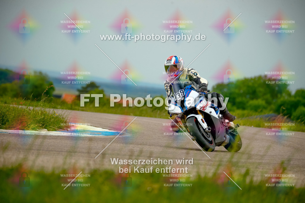 _MOT1956 | Hier findet Ihr Bilder von Touristenfahrten auf der Nürburgring Nordschleife oder von anderen Veranstaltungen die ich besucht habe. Viel Spass beim Durch Schauen 