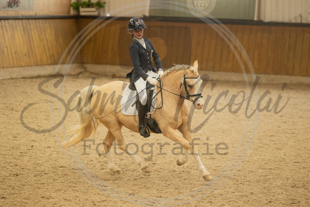 994A4523 | sabrinanicolaifotografie - Realisiert mit Pictrs.com