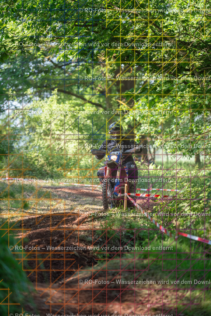 Wolfshausen 3 Lauf -1554 | Sportfotografie von RO-Fotos: Motorsport, Motocross, Enduro, Laufveranstaltungen und Triathlon. Professionelle Fotos von Sportlern und Events. - Realisiert mit Pictrs.com
