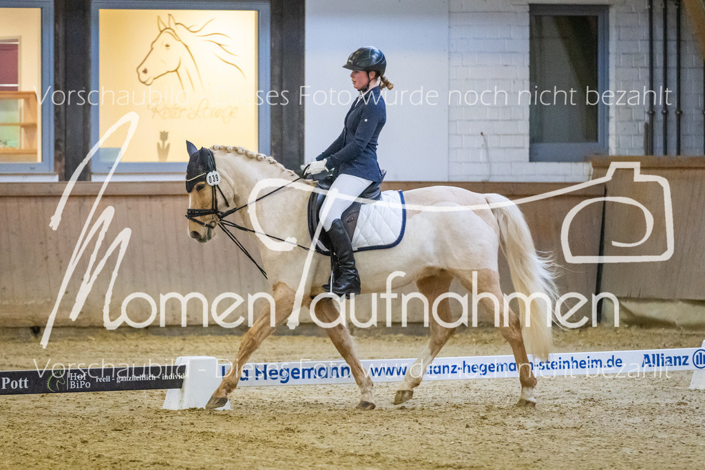 Sth-WBO25-DrR-070 | MomenTaufnahmen Pferdesportfotos