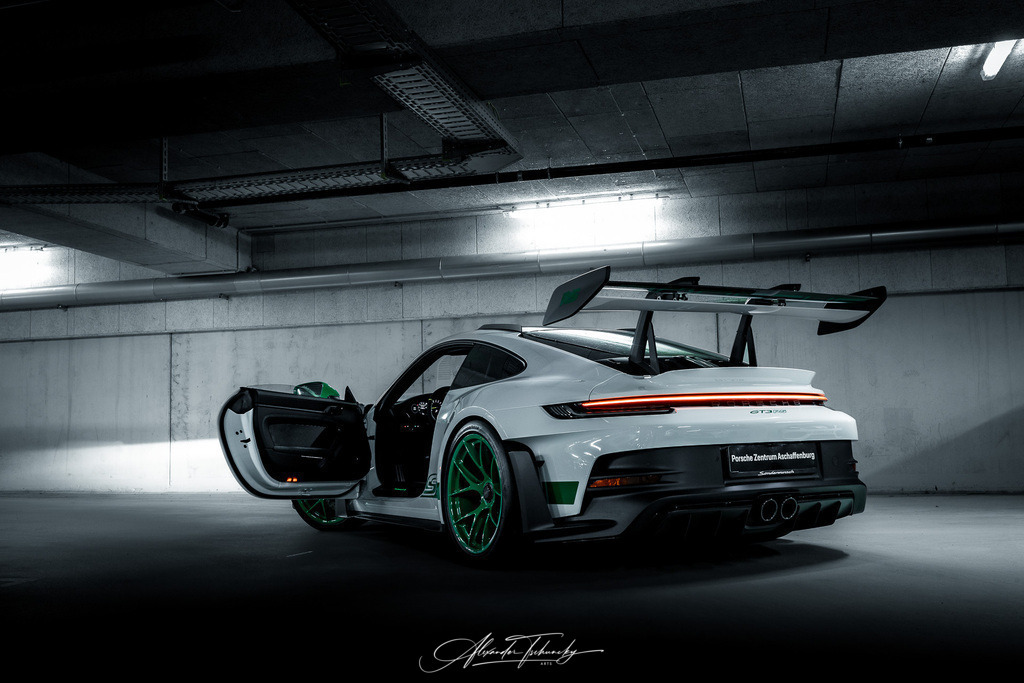 911 Porsche 911 GT3 RS | Entdecken Sie die faszinierende Welt von Alexander Tschuncky Arts: Kreative Fotografie, atemberaubende Automobilkunst und hochwertiger Bilderdruck. Lassen Sie sich inspirieren! - Realisiert mit Pictrs.com
