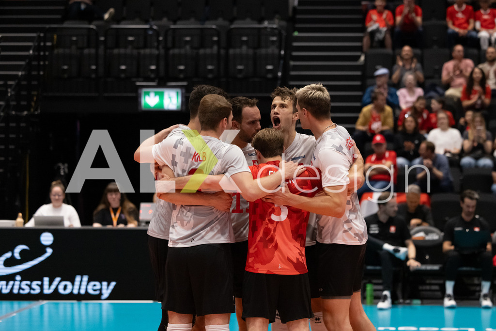 Luxembourg v Switzerland - CEV European League Men | KRIENS, SWITZERLAND - JUNE 12: Team of Switzerland celebrating (FABRICE EGGER of Switzerland) during the CEV European League match between Luxembourg and Switzerland at Pilatus Arena on June 12, 2026 in Kriens, Switzerland. - Realisiert mit Pictrs.com