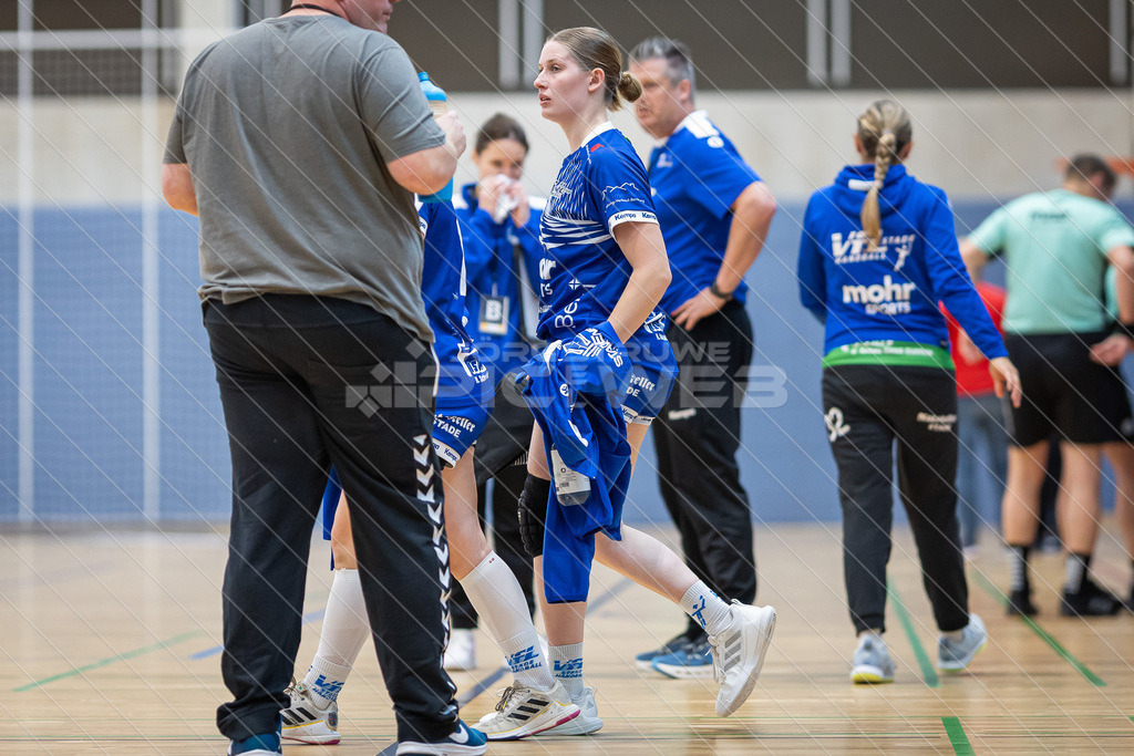 20250914_Picselweb-Fotografie_2R3_2510 | Anna-Lena Brassat (2, HSG Stade-Fredenbeck) - Realisiert mit Pictrs.com