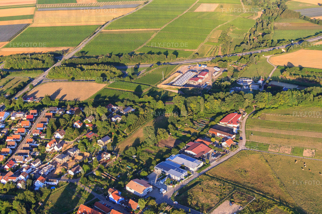 Geothermieanlage der Pfalzwerke geofuture GmbH bei Insheim an der A65 | Luftbild: Geothermieanlage der Pfalzwerke geofuture GmbH bei Insheim an der A65 in Insheim im Bundesland Rheinland-Pfalz in Deutschland. Foto: IMG_51073.jpg vom 22.07.2012 durch Werner Riehm/FLY-FOTO.de - Realisiert mit Pictrs.com