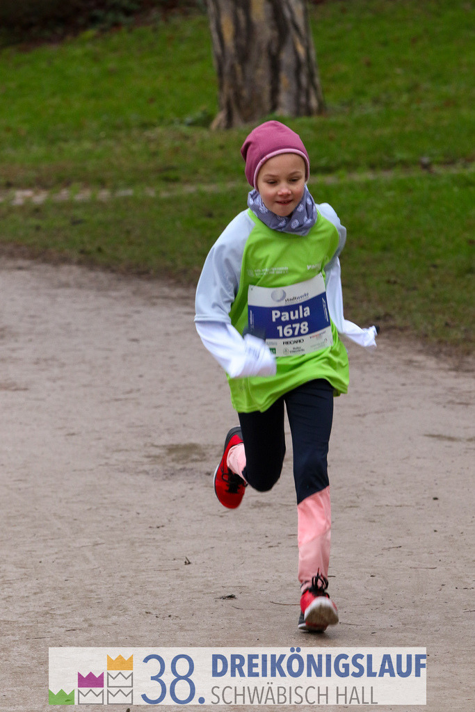 1700m Stadtwerke Jugendlauf | 3 Koenigslauf 2024 1700m Stadtwerke Jugendlauf - Realisiert mit Pictrs.com