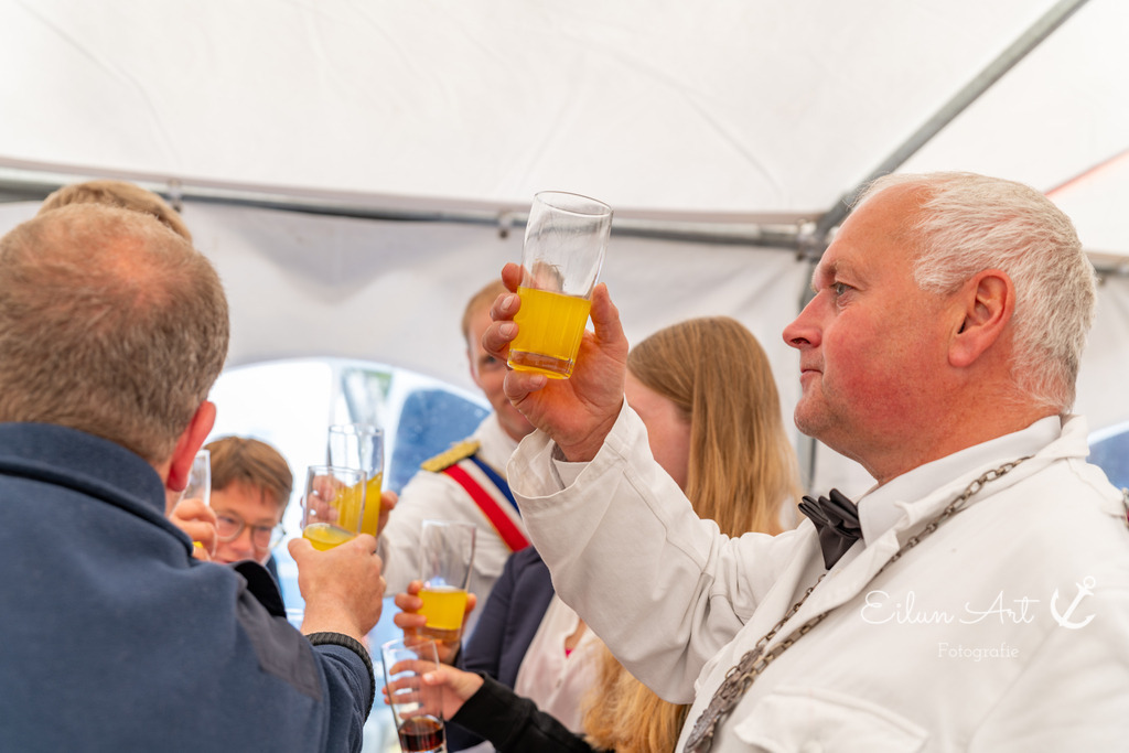 20240707-EAF_8584 | Eilun-Art-Fotografie Levke Martens, ihre Fotografin für Immobilien- und Landschaftsfotografie auf Föhr, Föhrer Motive als Poster, Leinwand, hinter Acrylglas oder stelle dir deinen eigenen Monatskalender zusammen, mit nur einem Klick