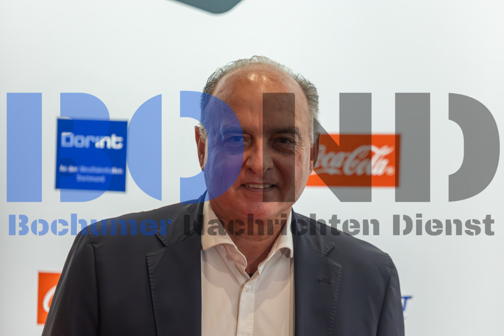 SES_HOFDFM20251006-9 | bond - Realisiert mit Pictrs.com