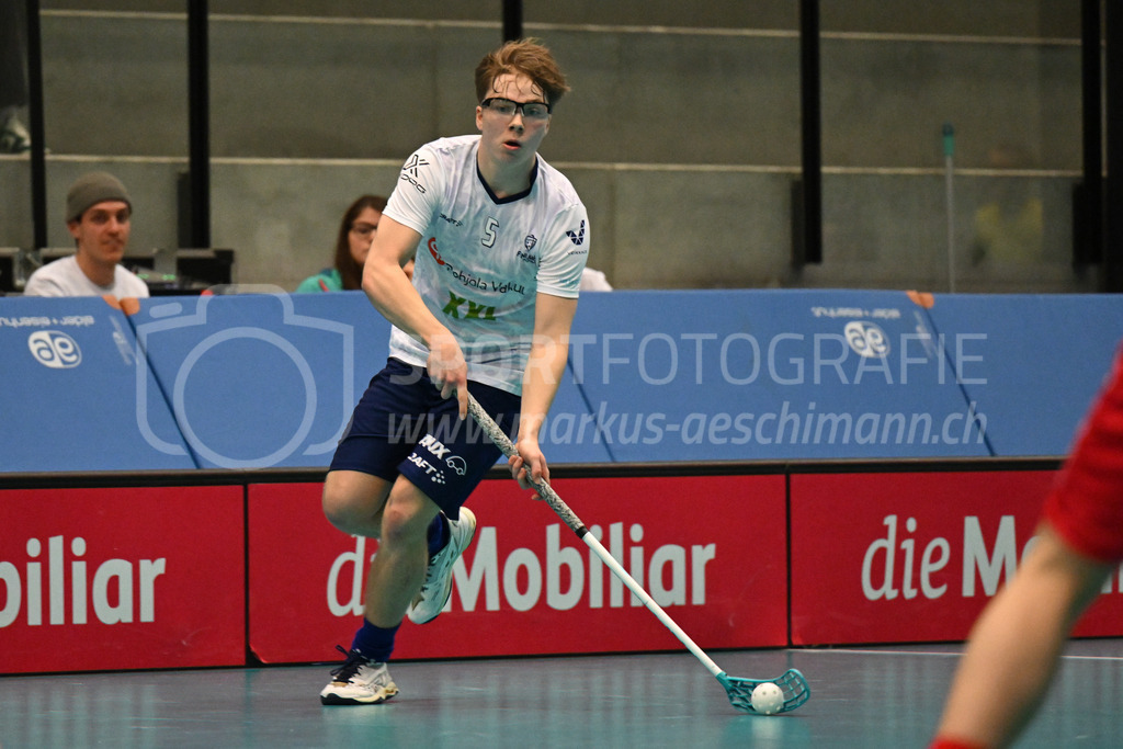 Switzerland B U19 vs Finland U19 - 2. February 2024 | Switzerland B U19 vs Finland U19
U19 Men International Matches in Switzerland
GoEasy Arena, Siggenthal Station
Finland forward #5 Teemu Halmela.
Credit: Markus Aeschimann | <a href="https://www.markus-aeschimann.ch">Sportfotografie Markus Aeschimann</a> | <a href="https://www.instagram.com/sportfotografie.aeschimann">@sportfotografie.aeschimann</a> - Realisiert mit Pictrs.com