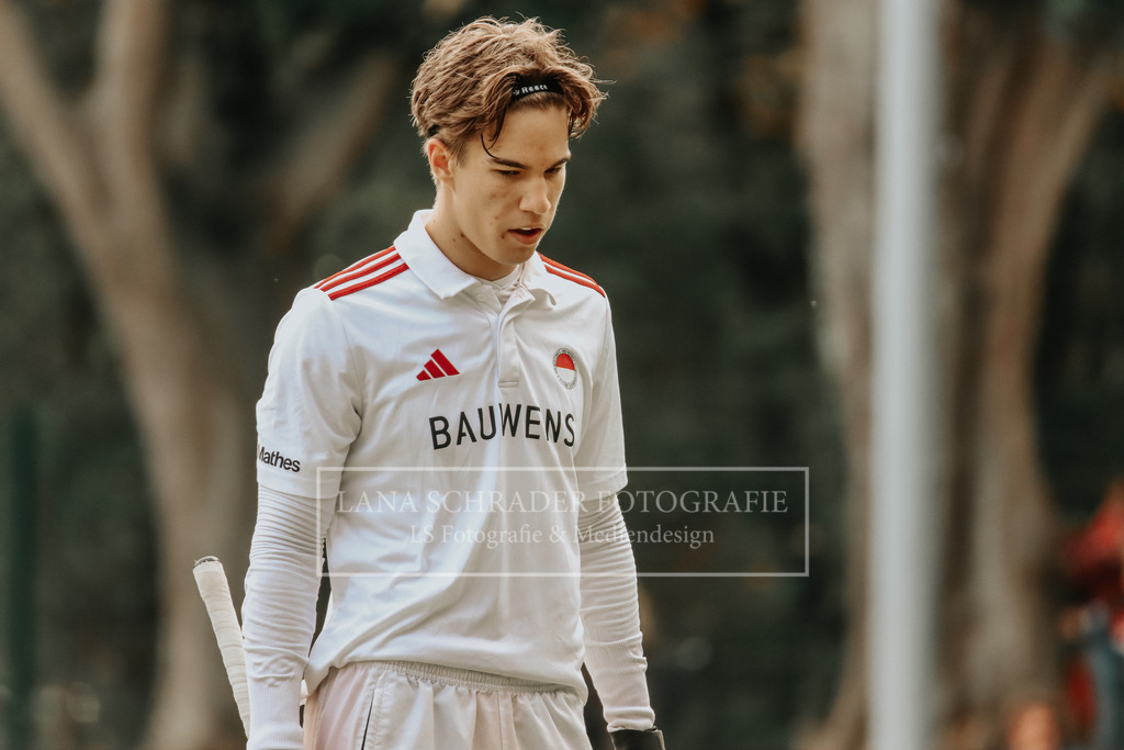 MU18_DM_ZWR_HF_RWK-KTHC_18.10.25_Köln (305 von 432) | lanaschraderfotografie - Realisiert mit Pictrs.com