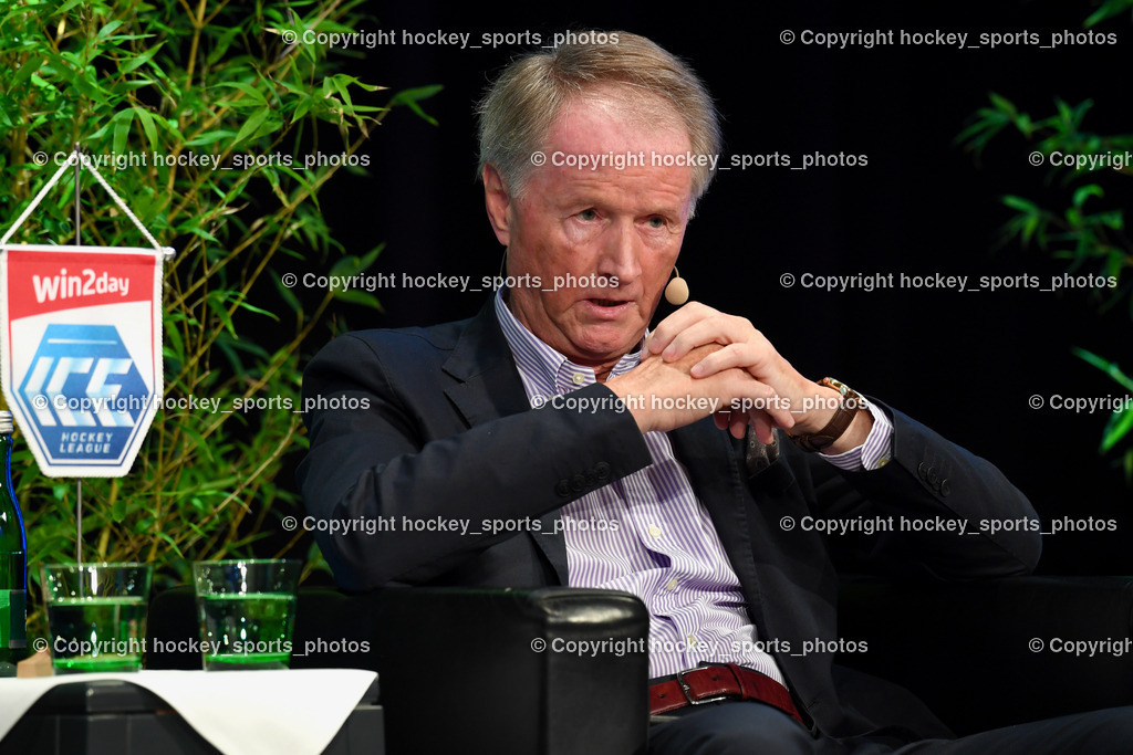 win2day ice hockey league Pressekonferenz Velden 13.9.2022 | Liga Präsident Jochen Pildner - Steinburg