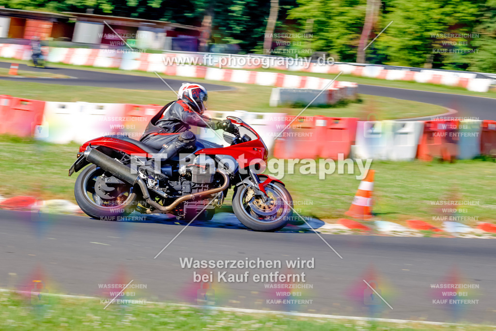_MOT8795 | Hier findet Ihr Bilder von Touristenfahrten auf der Nürburgring Nordschleife oder von anderen Veranstaltungen die ich besucht habe. Viel Spass beim Durch Schauen 