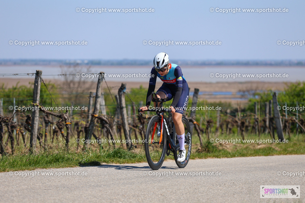 Neusiedlersee Radmarathon 2026 | @sportshot_your_pictrs #yourpictures#roadtowm2029 #nrm #neusiedlerseeradmarathon #neusiedlersee #neusiedlerseetourismus #burgenland #mörbisch #nrm26 #burgenlandtourismus #voglundco #poweredbyburgenlandtourismus #radsport #rad #marathon #ucigranfondo #visitburgenland #ucigranfondoworldseries