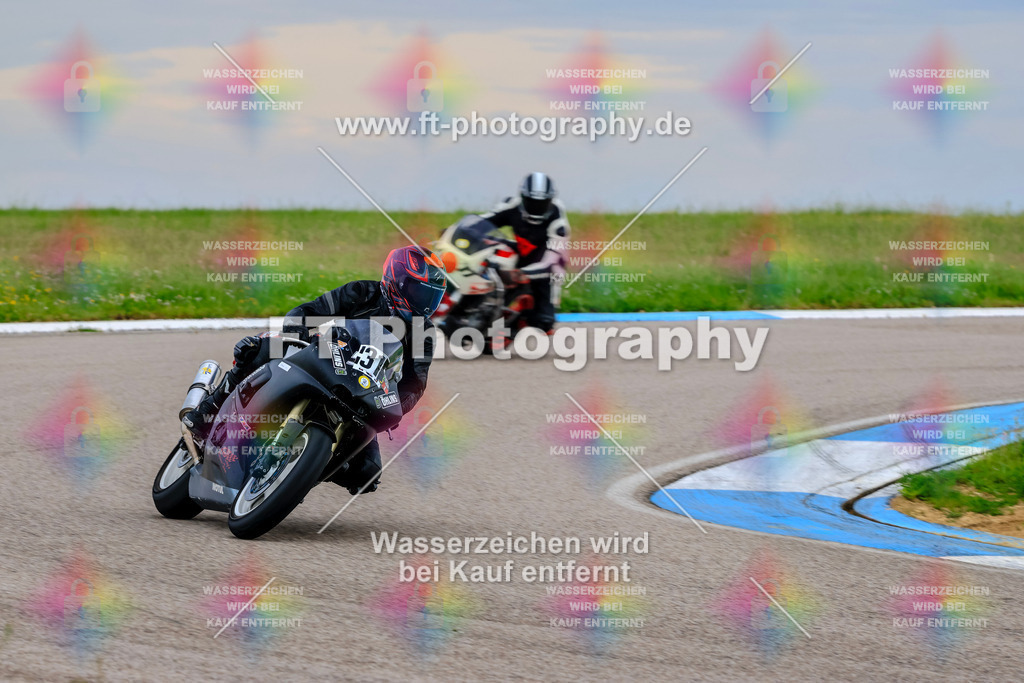 MotoTeam-1686 | Hier findet Ihr Bilder von Touristenfahrten auf der Nürburgring Nordschleife oder von anderen Veranstaltungen die ich besucht habe. Viel Spass beim Durch Schauen 